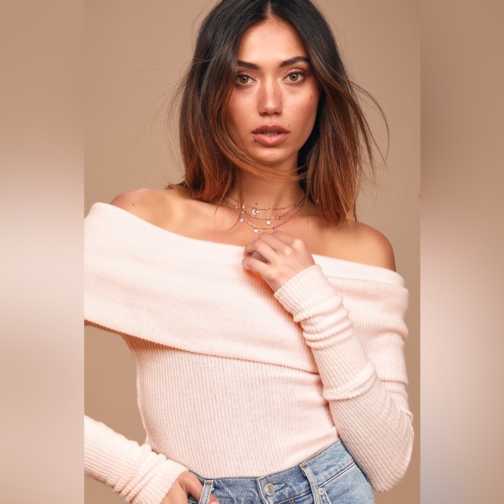 24 NWT off the shoulder free people shirt​